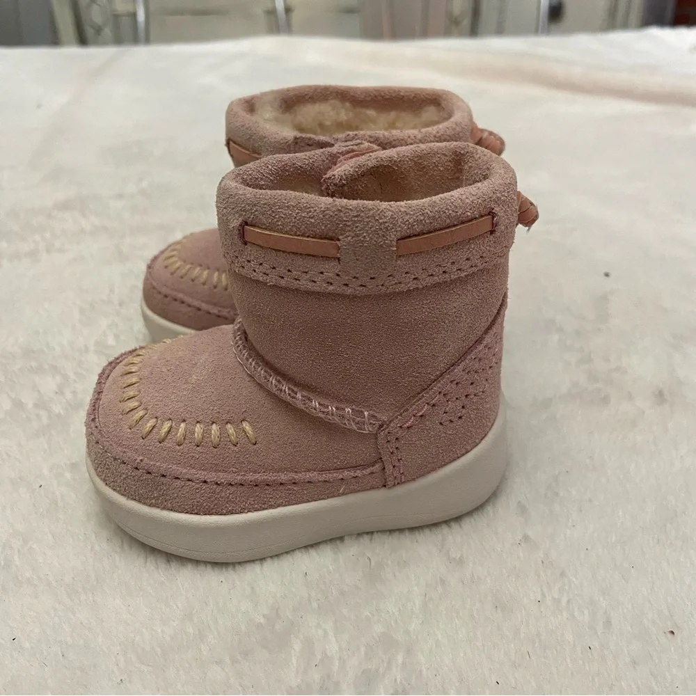 UGGs Cali Moc Campfire Baby Pink Bootie Toddlers Boots